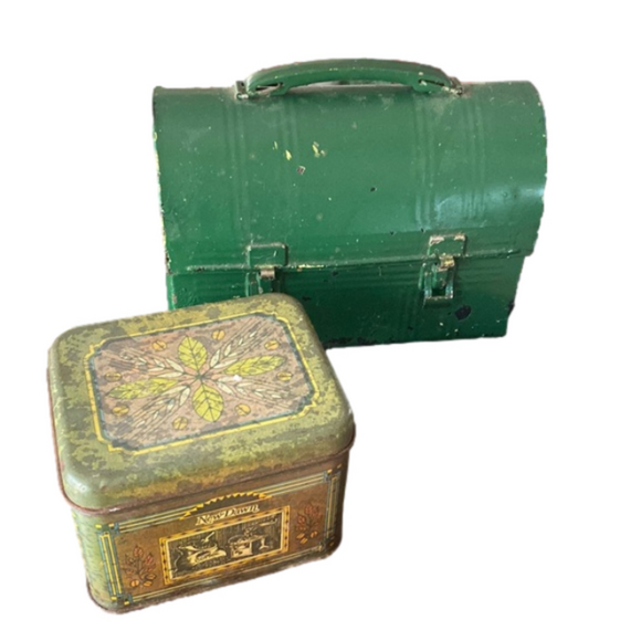Other - Vintage tin can and lunchbox